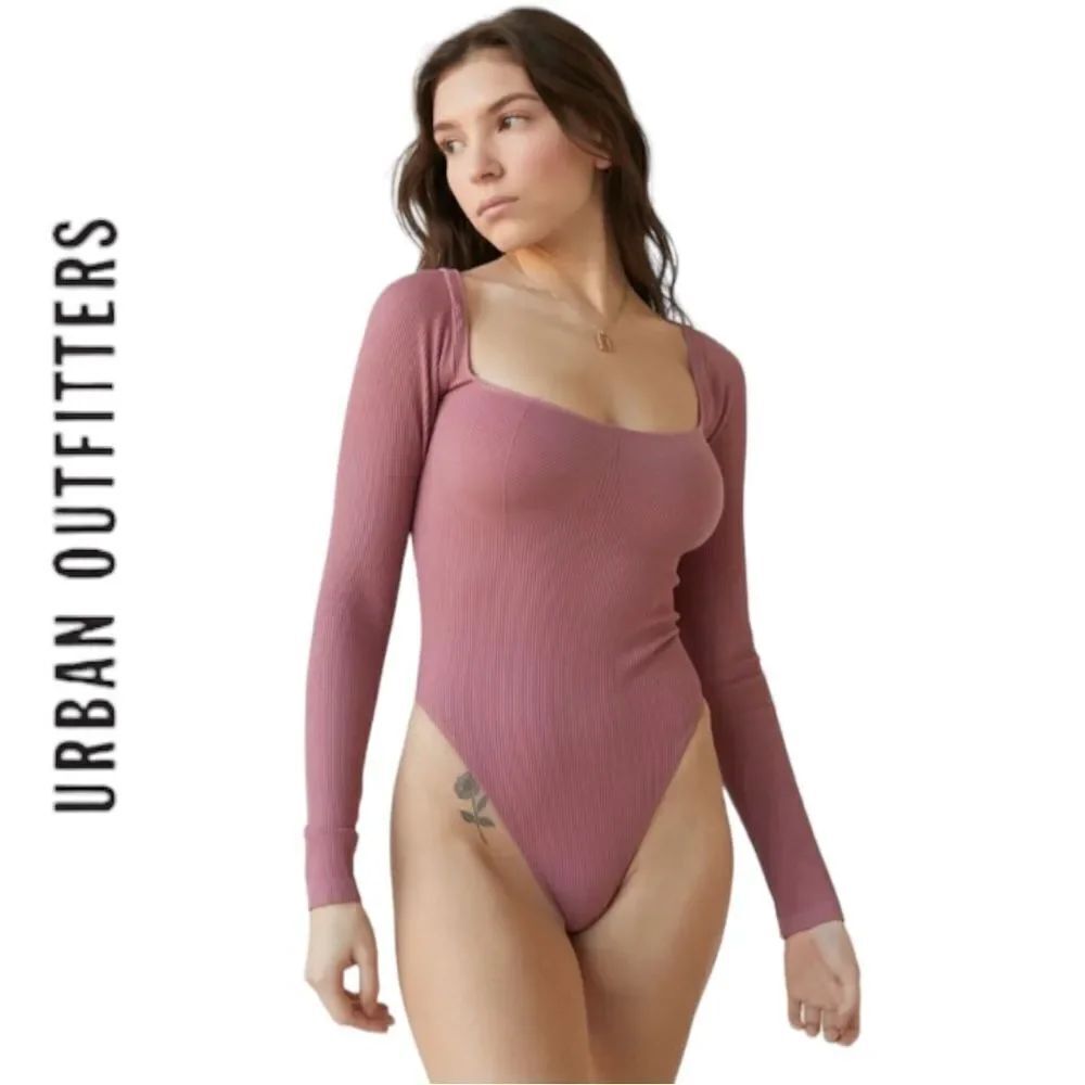 UO Urban Outfitters Out From Under Marianne Seamless Long Sleeve Bodysuit M / L